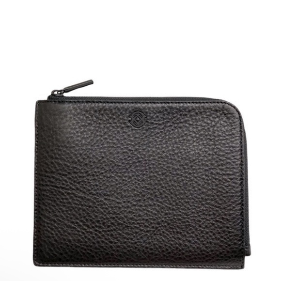 Dagne Dover black & cream leather clutch bag - onyx & bone - Picture 1 of 5